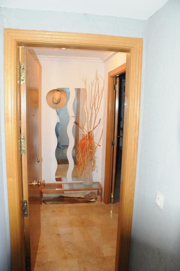 Apartamento Neptuno Бенидорм Екстериор снимка