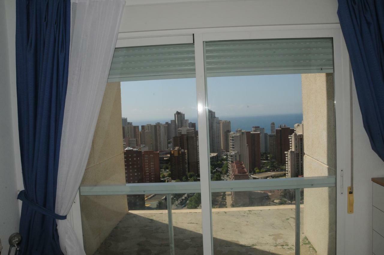 Apartamento Neptuno Бенидорм Екстериор снимка