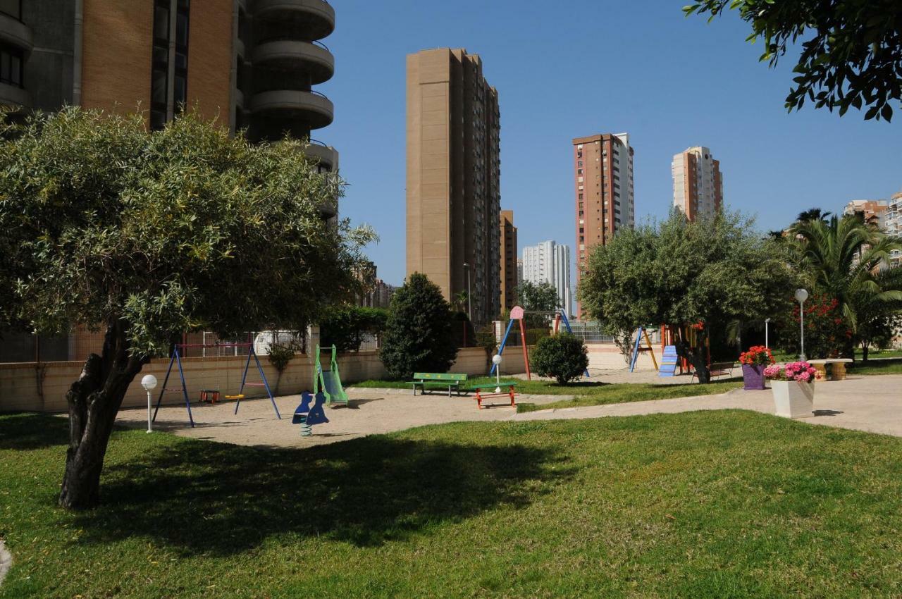 Apartamento Neptuno Бенидорм Екстериор снимка
