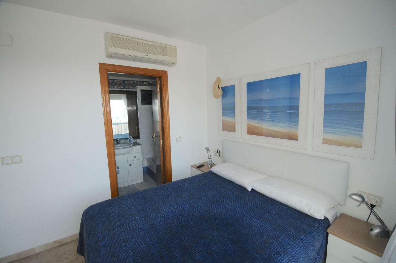 Apartamento Neptuno Бенидорм Екстериор снимка
