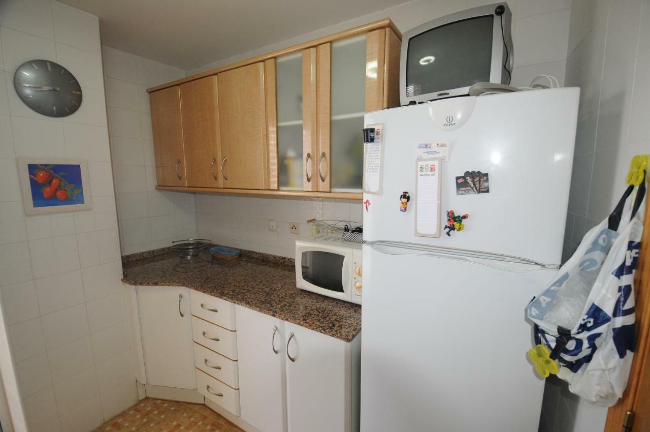 Apartamento Neptuno Бенидорм Екстериор снимка