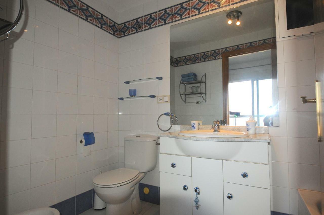 Apartamento Neptuno Бенидорм Екстериор снимка